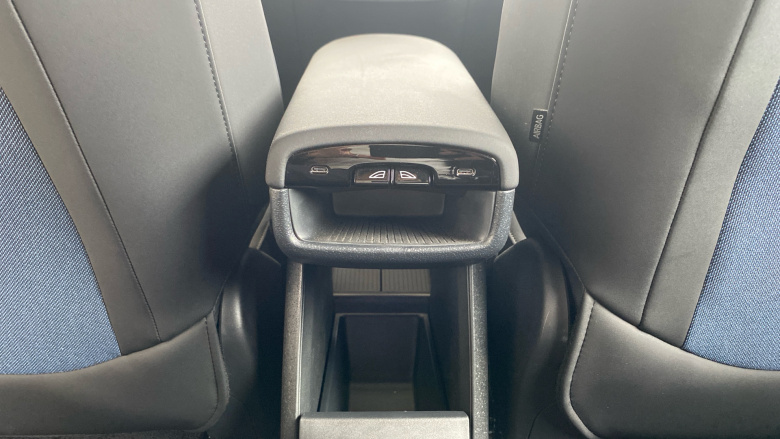 Volvo EX30 315kW Twin Motor Performance Plus 69kWh 5dr Auto Electric Estate